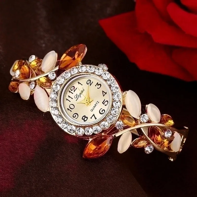 Elegant Leaf Buckle Quartz Women's Watches