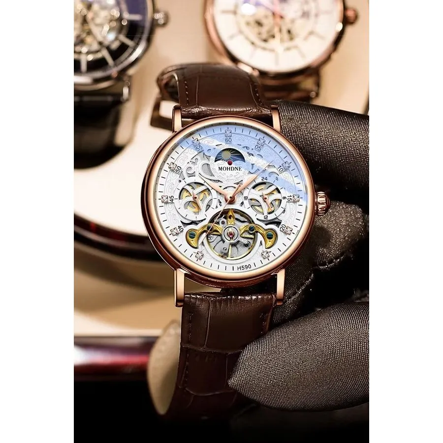 Elegant Leather Quartz Round Classic Watch